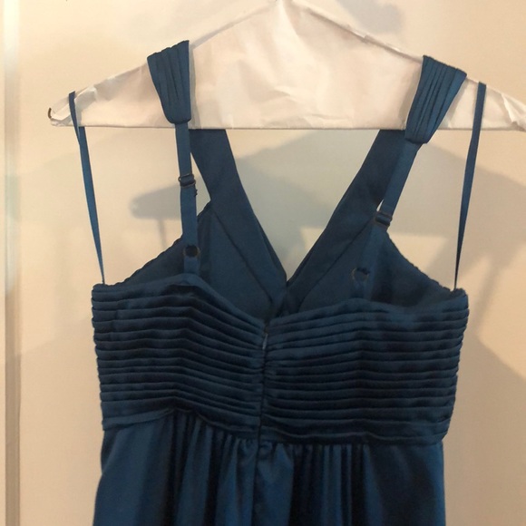 BCBG V-Neck Silk Formal Gown - Picture 7 of 8